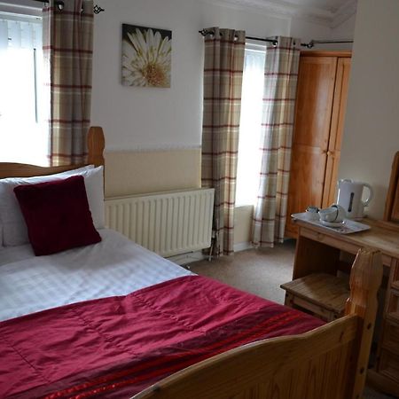 Phoenix B&B Лъндъндери Екстериор снимка